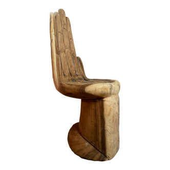 Chair in the shape of a hand