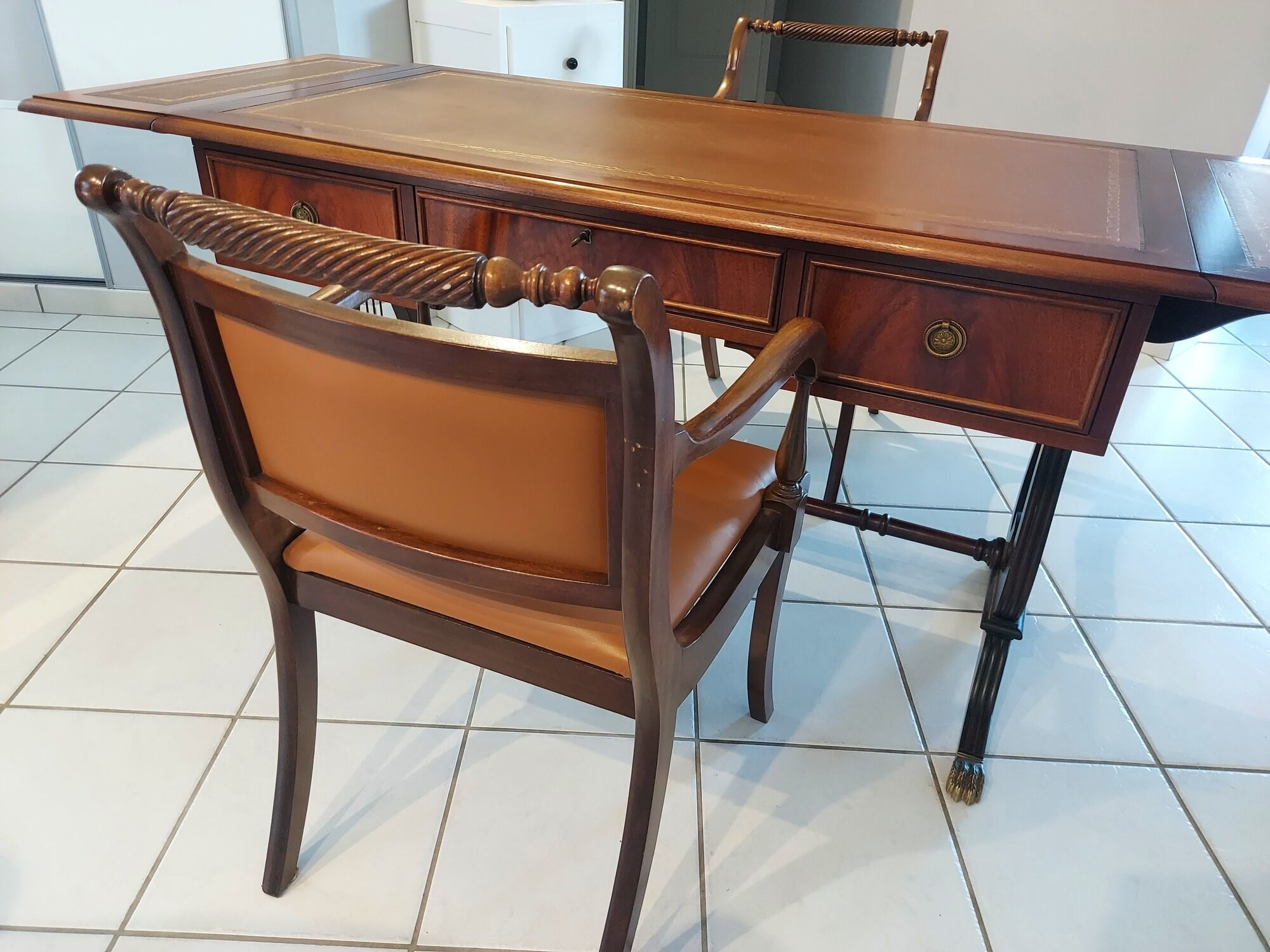English flap desk and these 2 armchairs early XXeme