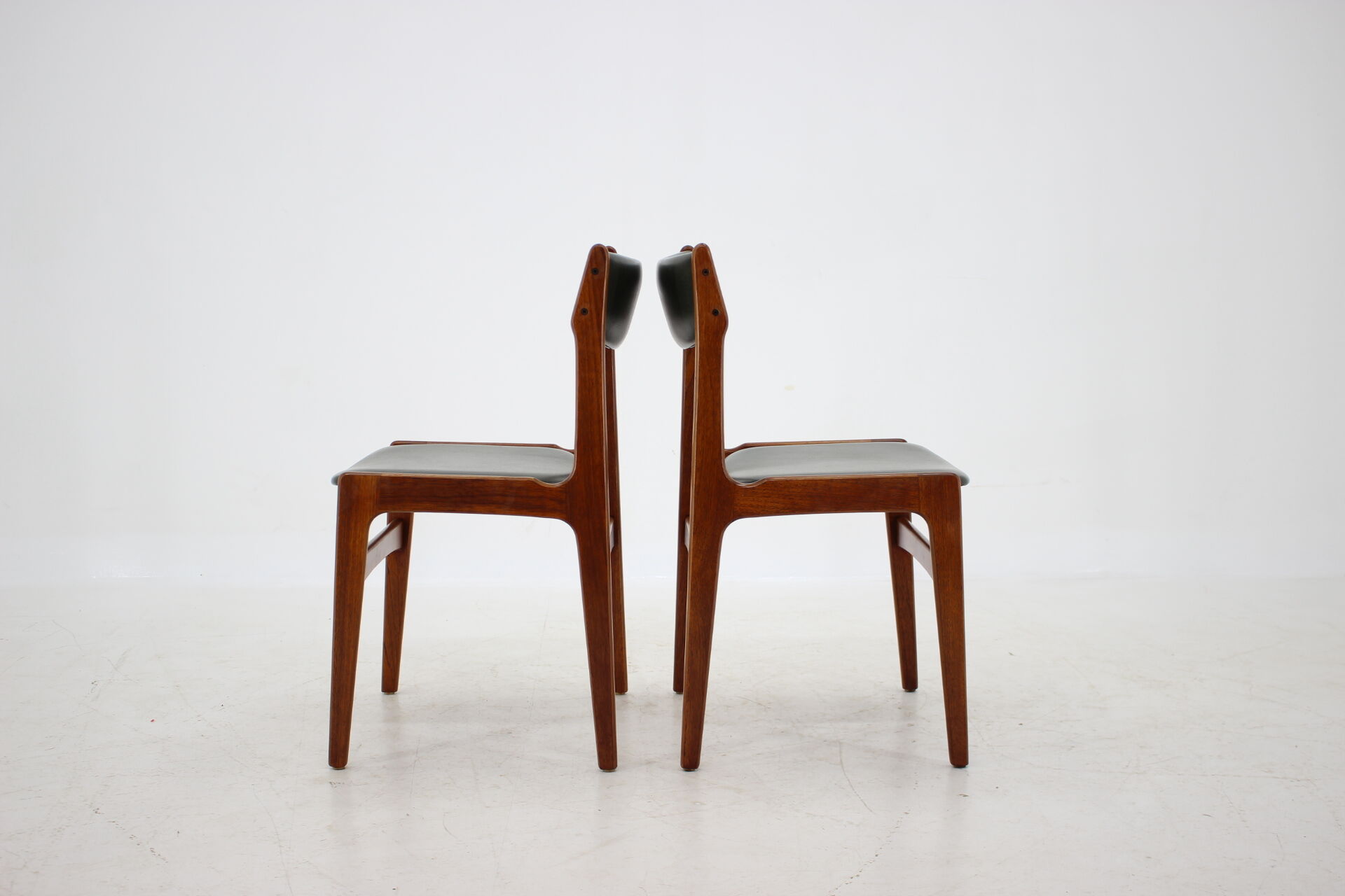 Ensemble de 6 chaises de salle à manger danoises en teck/cuir, années 1960