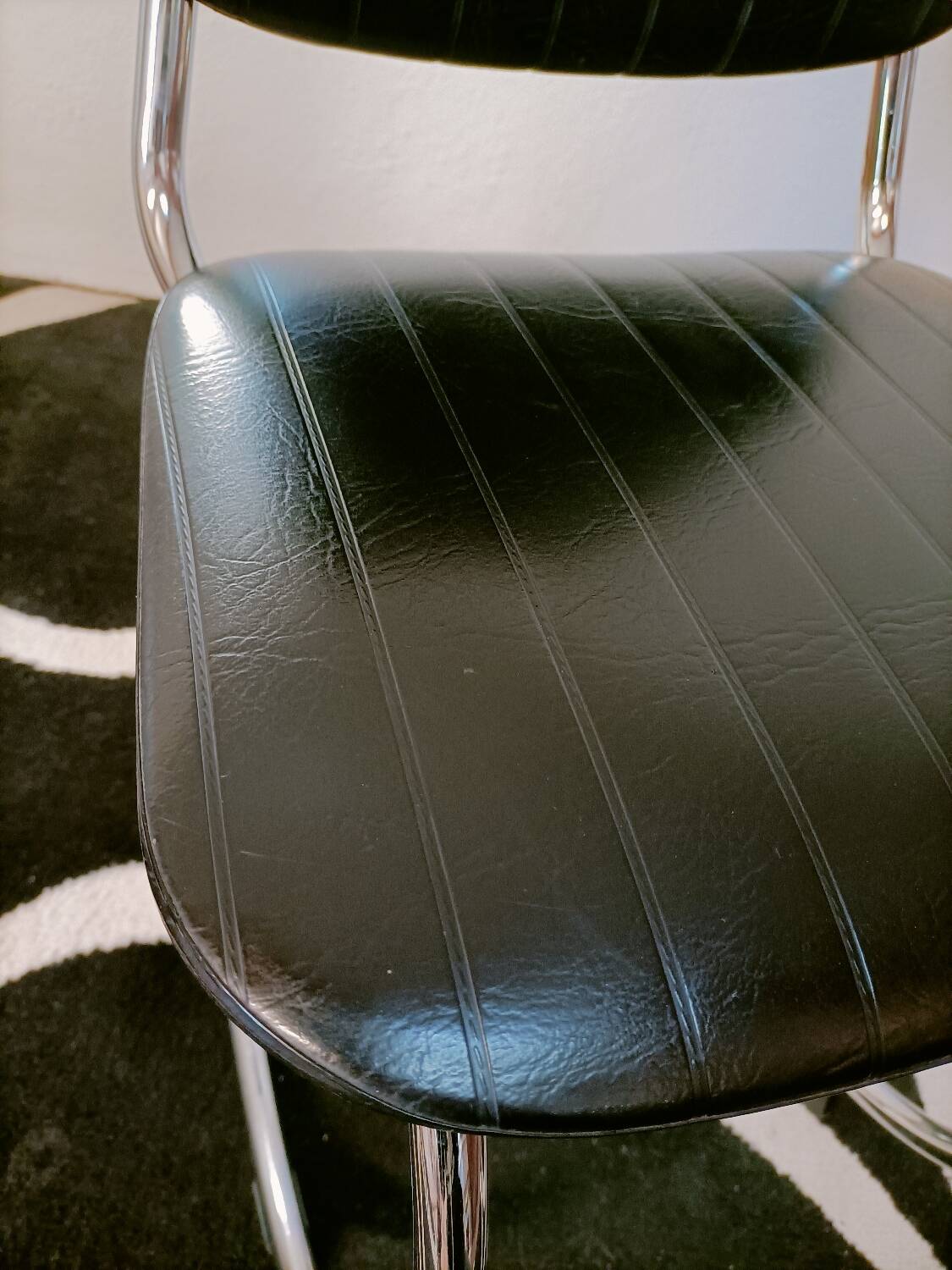 Seventies leatherette cantilever chair