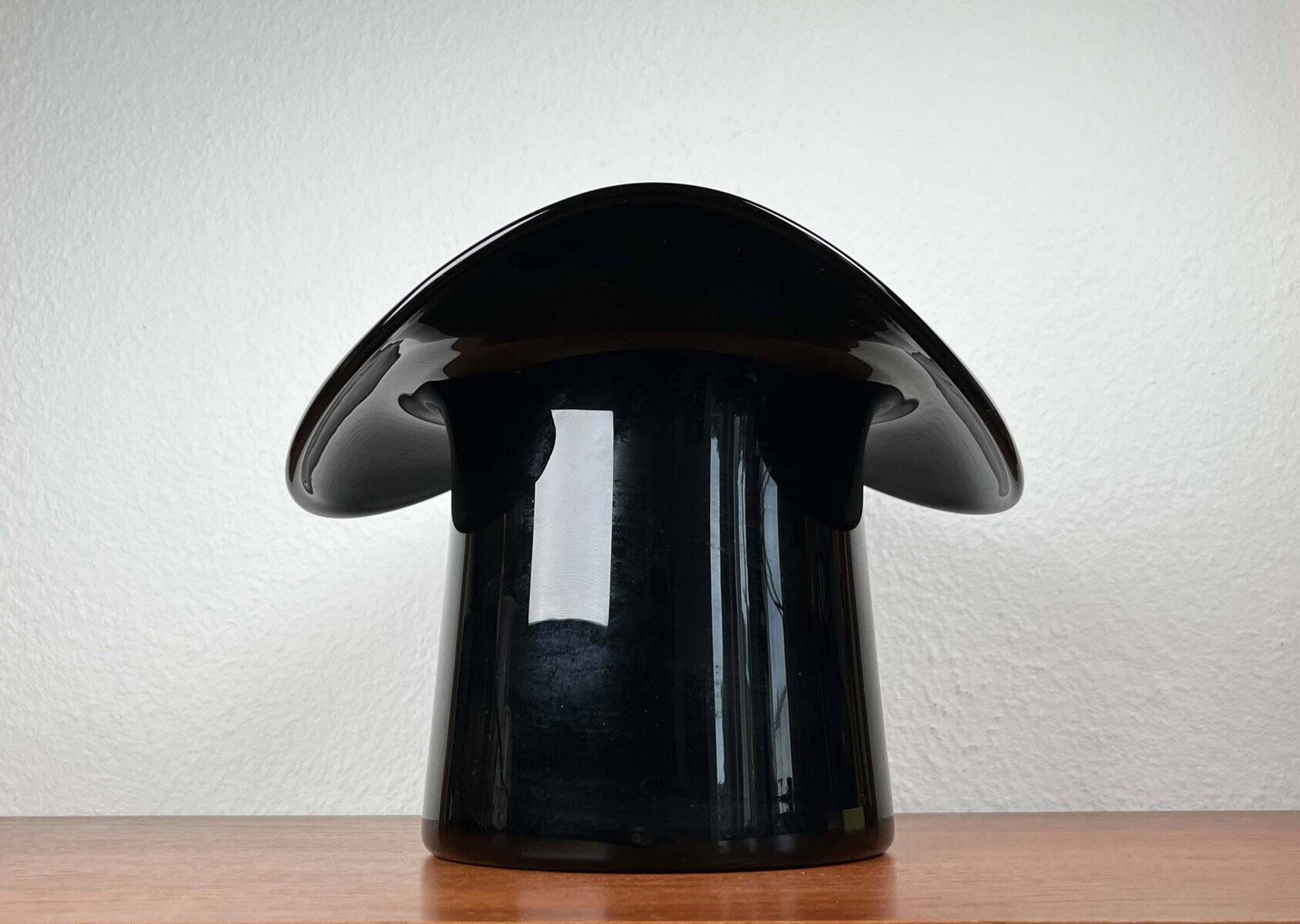Vintage Italian vase top hat in Murano glass, 1980s.