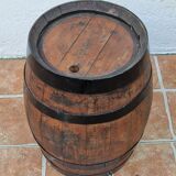 Barrel in oak surrounded by ancient metal, 38 cm