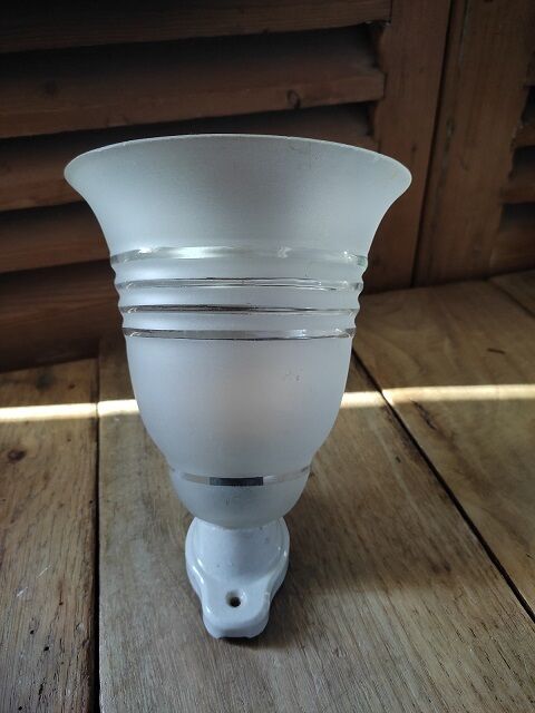 Wall lamp tulip frosted glass edging porcelain support dp 1122240