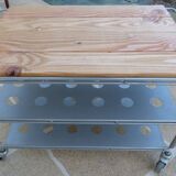 Metallic trolley with wheels, 3 levels with wooden top.