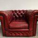 Fauteuil Chesterfield cuir bordeaux clair