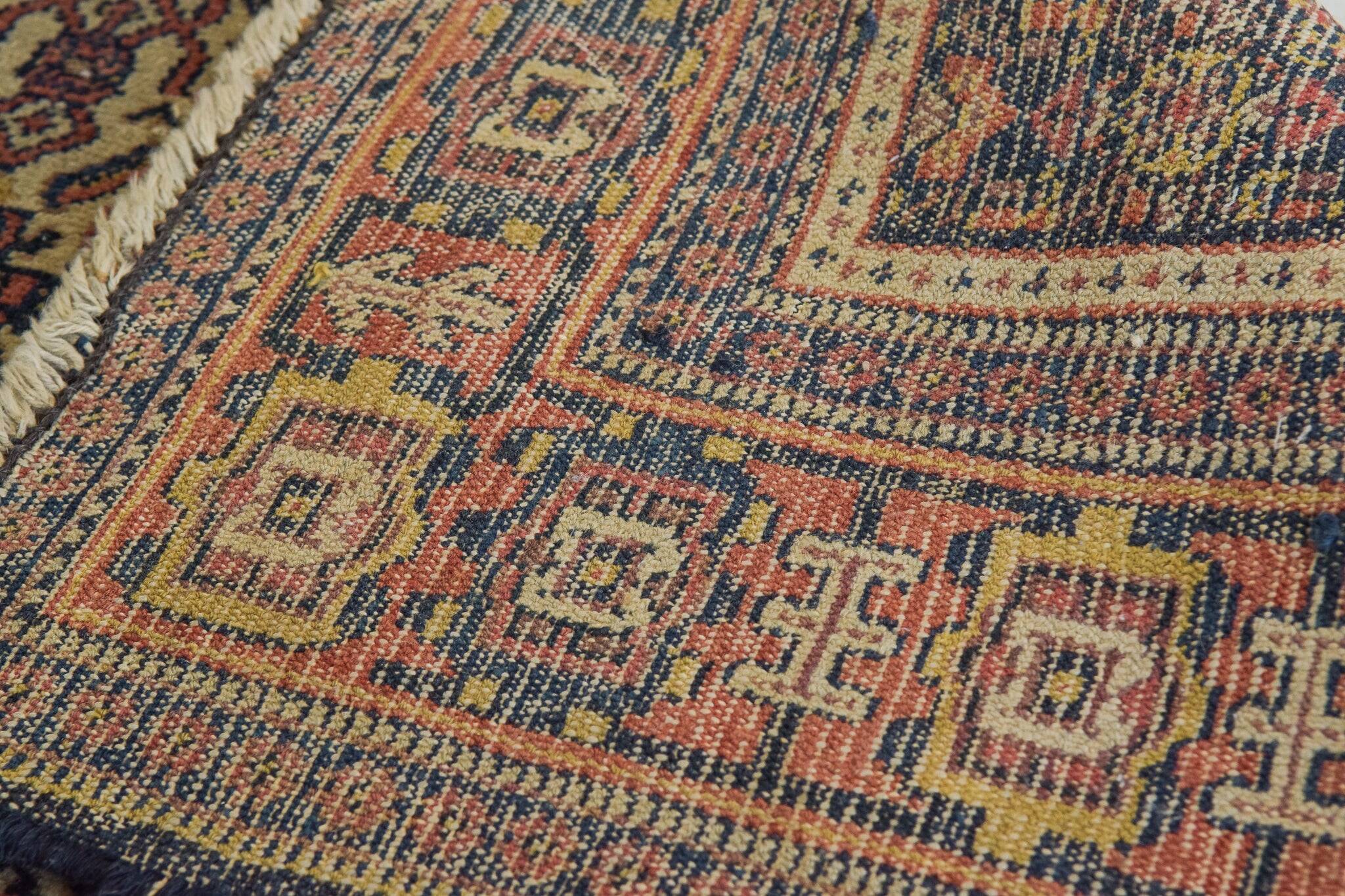 Handwoven - Bidjar Tekab Rug
