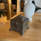 Coffret à bijoux . Art déco