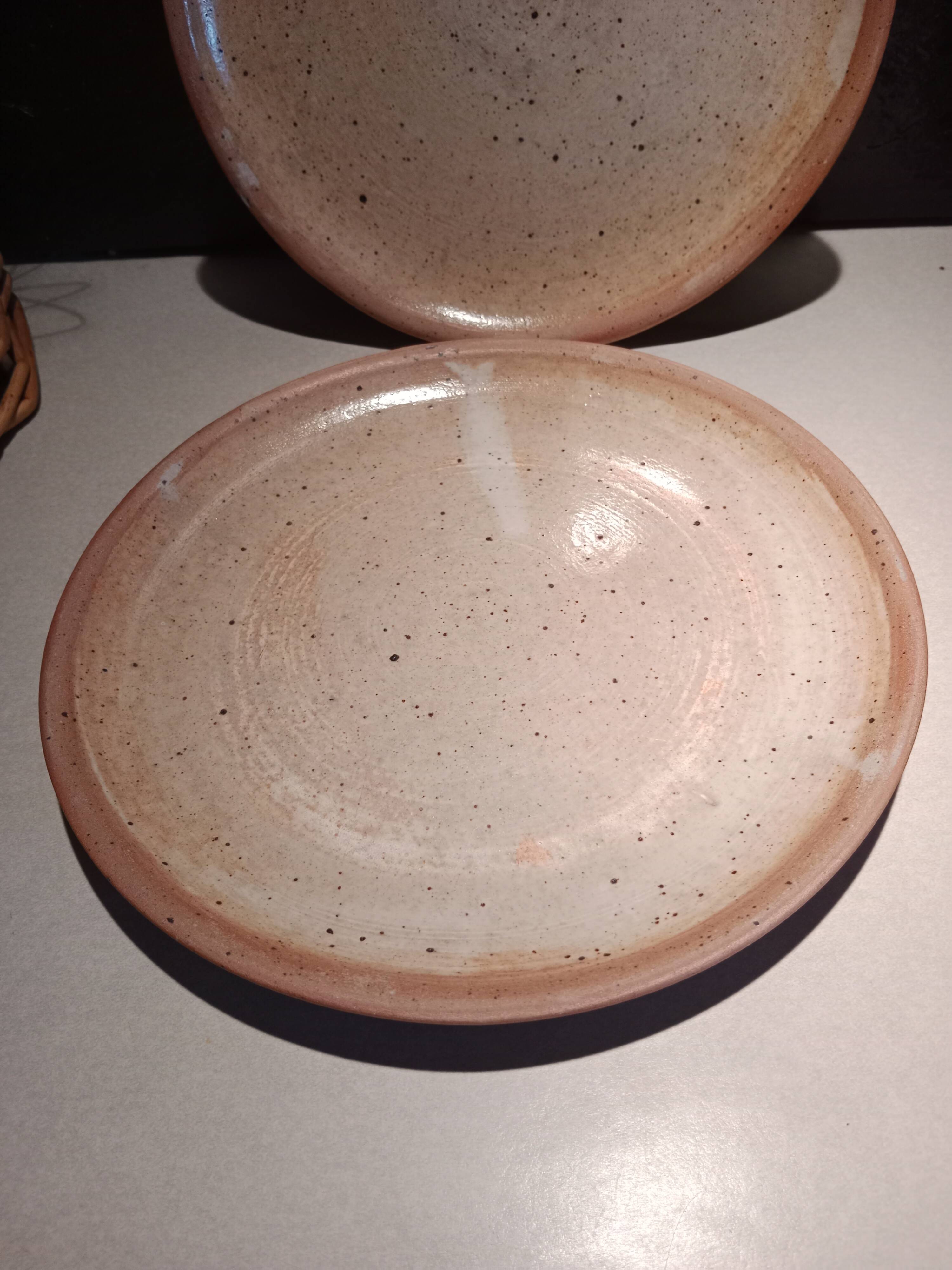 Stoneware plates