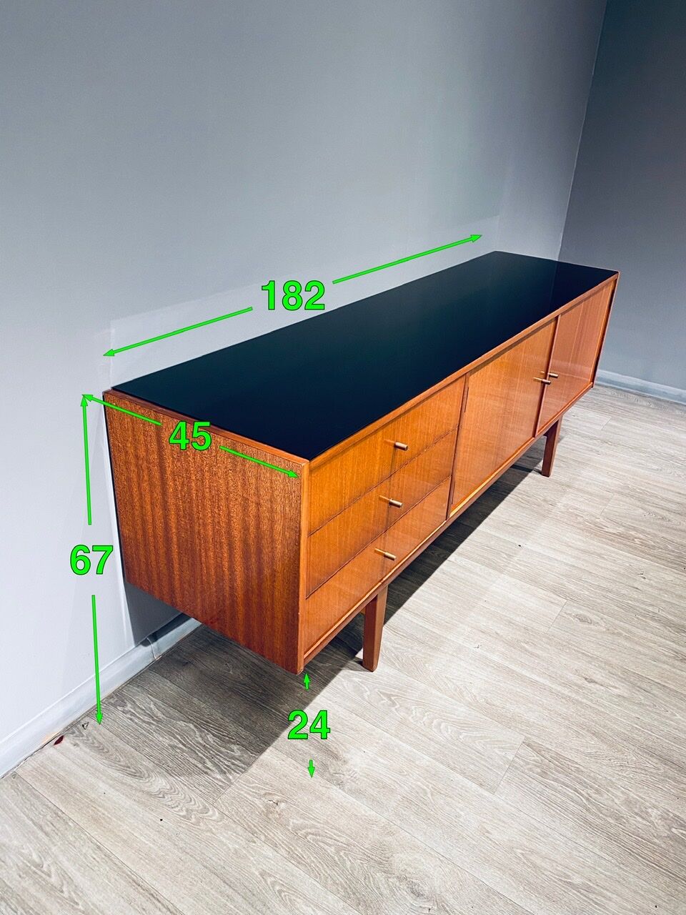 Enfilade avec tiroirs et étagères vintage 60
