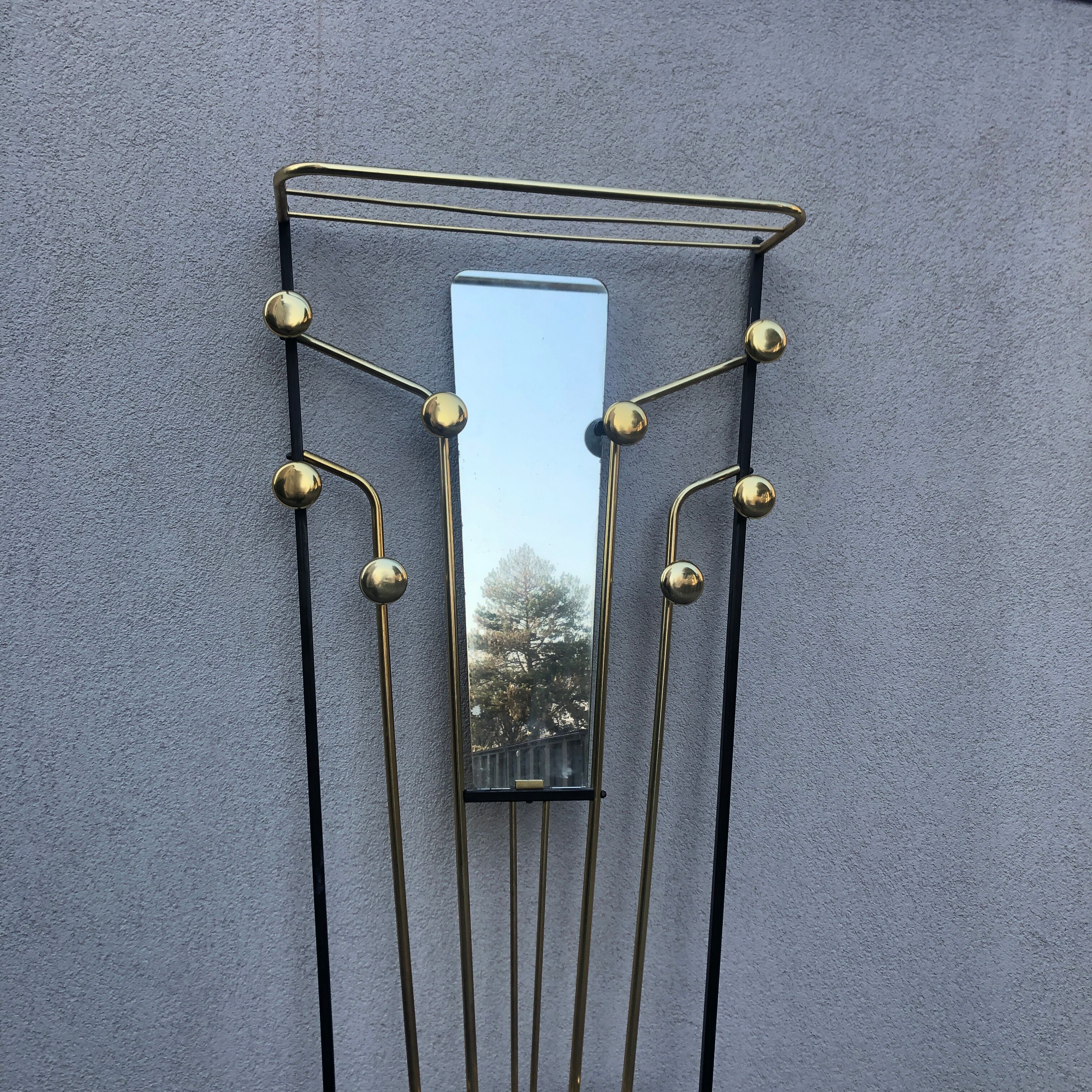 Coat rack cloakroom