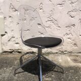 Pair of plexiglass chairs and 4 chrome legs