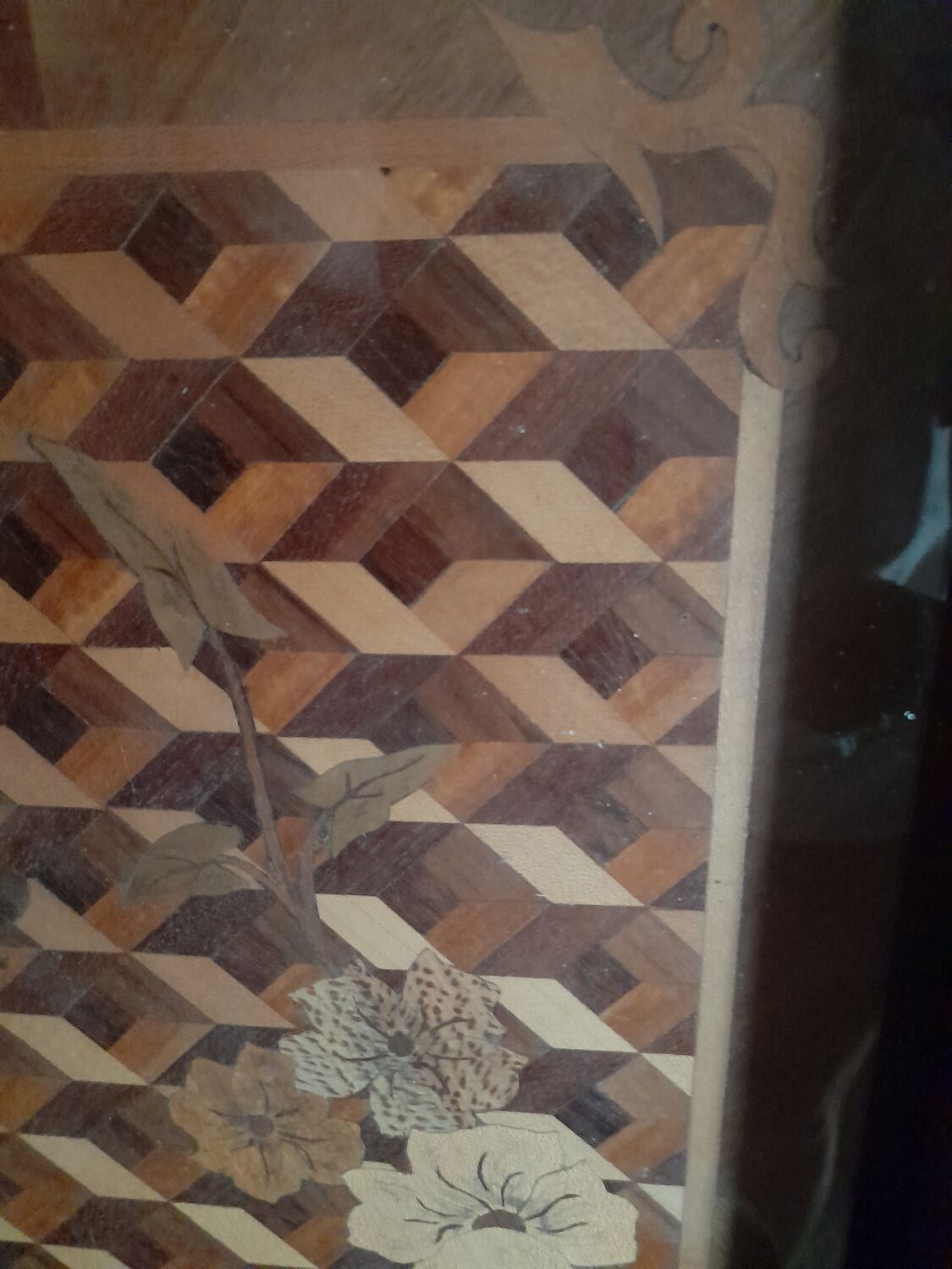 Marquetry serving tray.