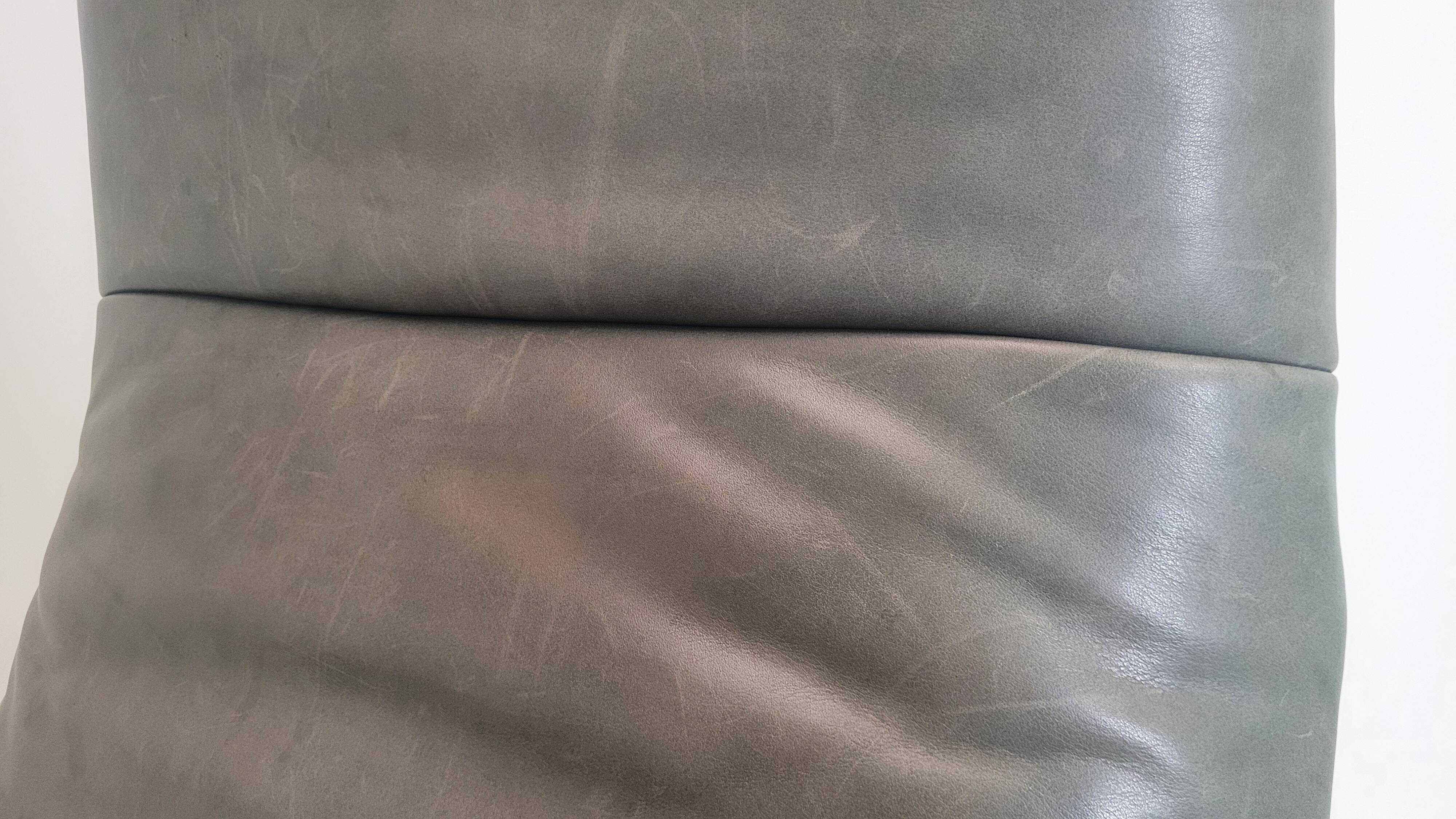 Jori Yoga Recliner – Mono-Move