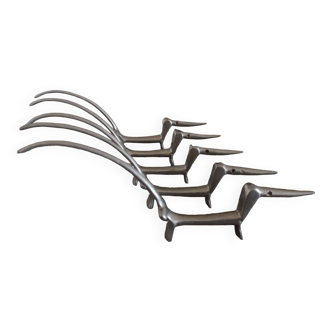 Set of 5 Dachshund knife holders in silvered bronze Walter Bosse - 1950s/1960s