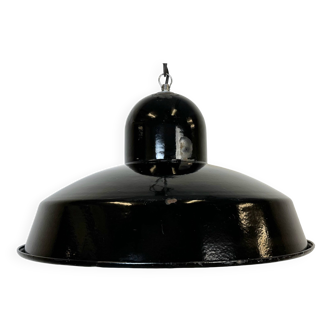 Lampe à suspension industrielle en émail noir, 1960s