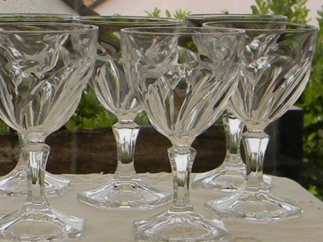 Set of 6 ARQUES crystal aperitif glasses. ORSAY model.
