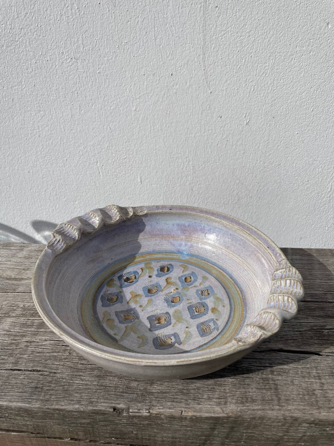 Ceramic pottery salad bowl