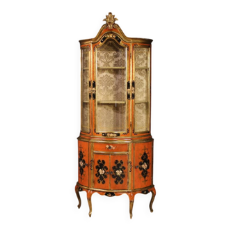 Vitrine laquée, dorée et peinte toscane du 20e siècle