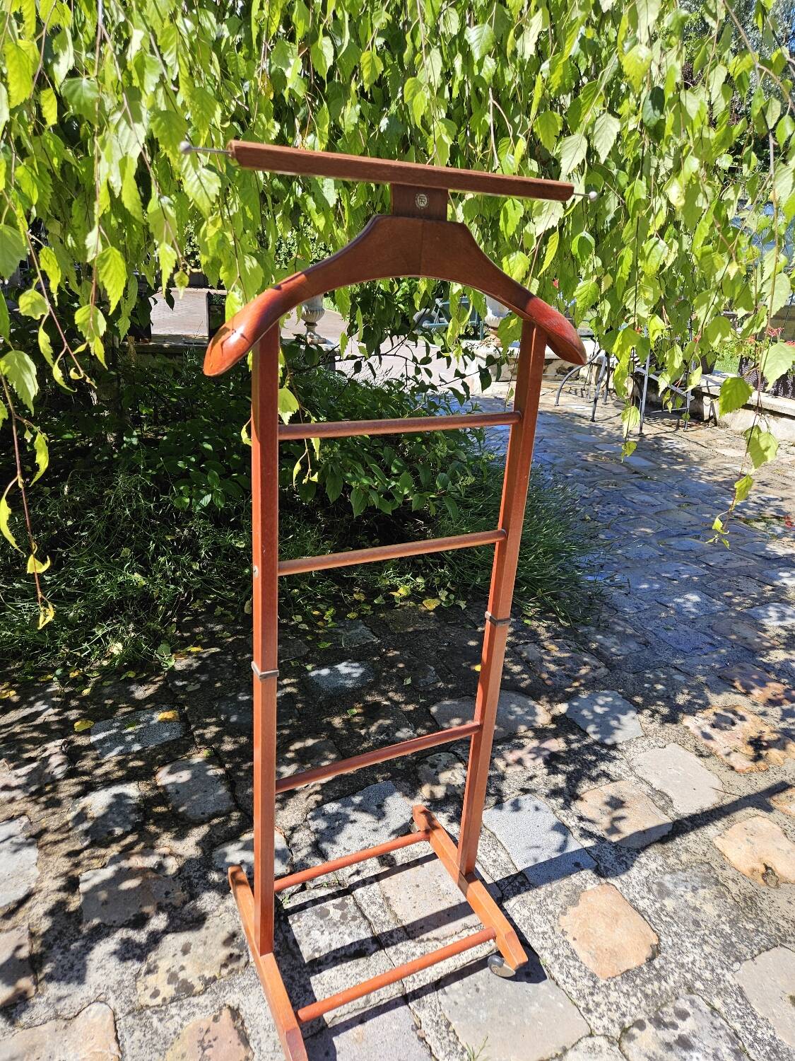 Fratelli Reguitti valet