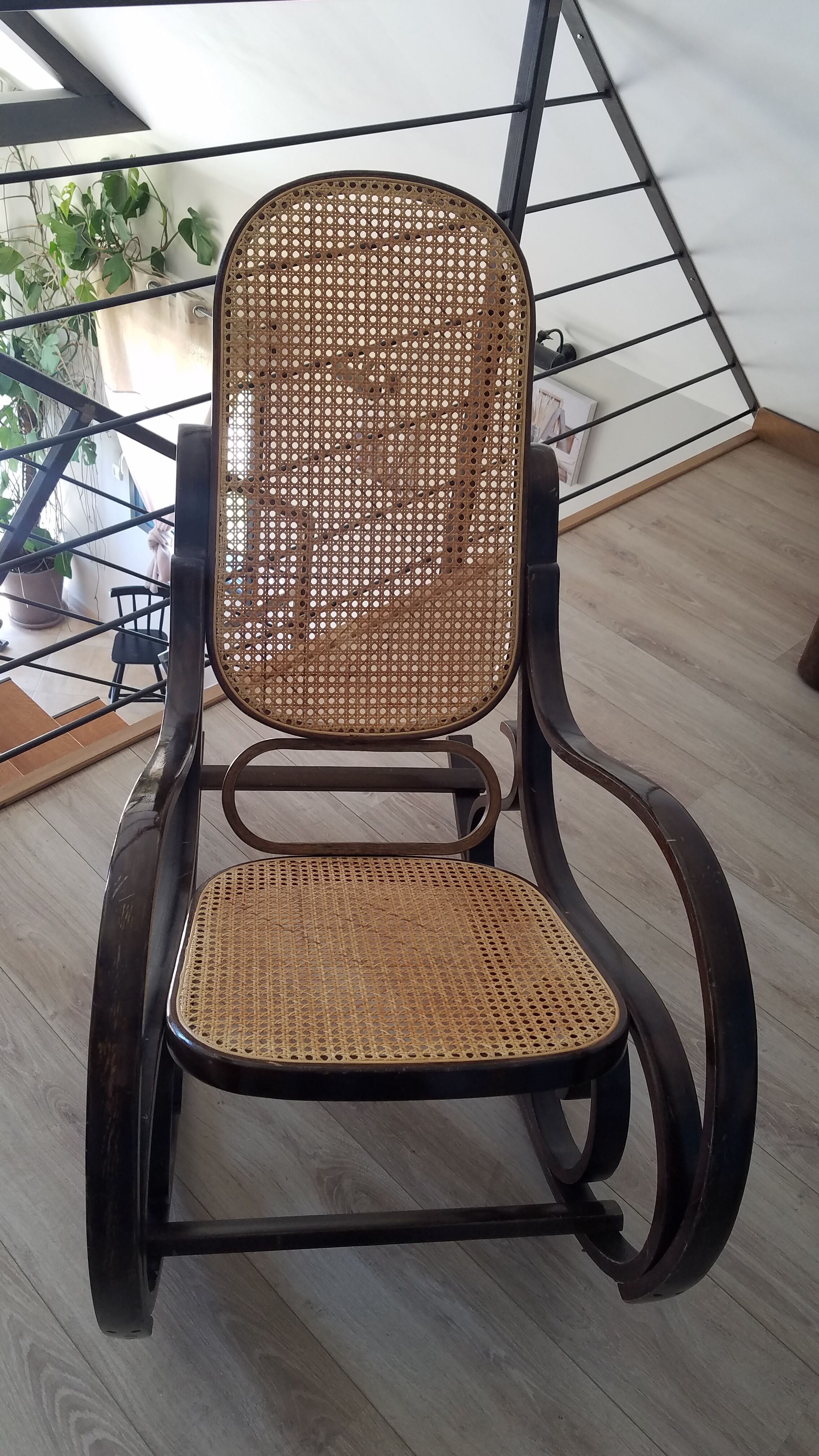 Rocking chair