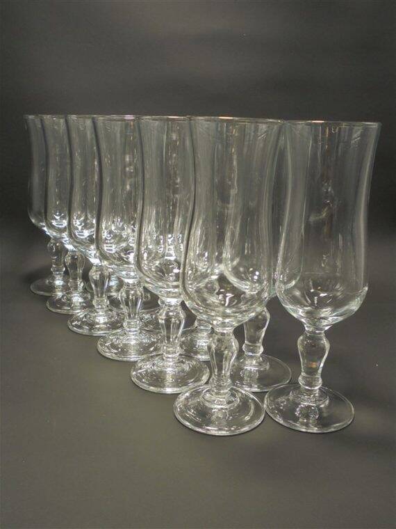 Set of 12 champagne flutes