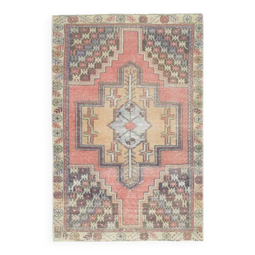 Tapis vintage turc Oushak fait à la main en laine et coton rose 106x167