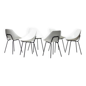 Six chaises Coquillage Pierre Guariche