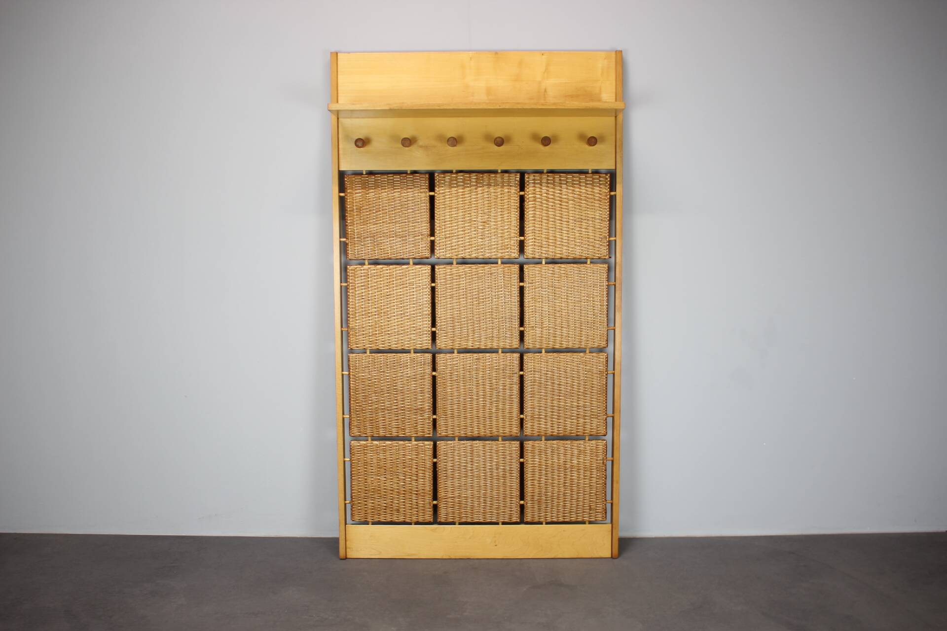 Vintage wall coat rack by Jan Kalous for ÚLUV, Czechoslovakia, 1960s.