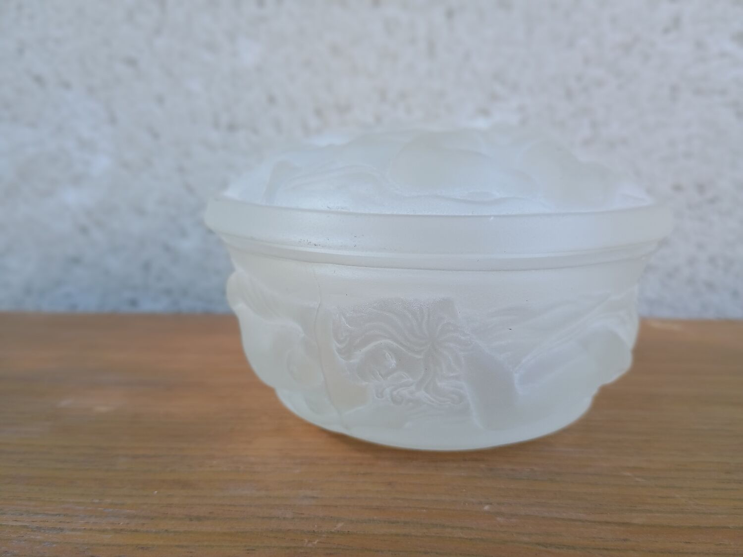 ART DECO Heinrich Hoffmann Box in Pressed Molded Glass Les Naiades Boh