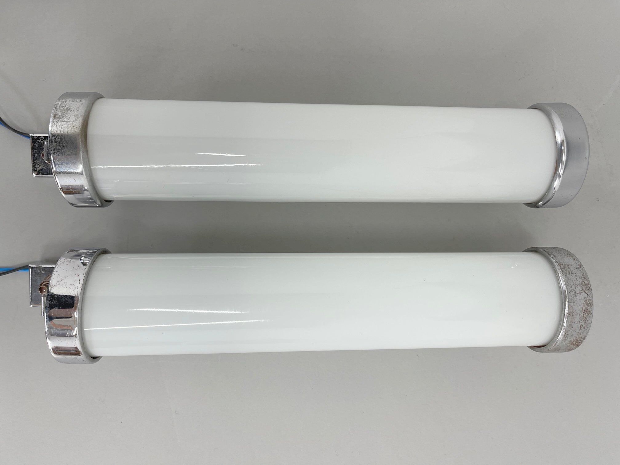 Pair of bauhaus or functionalist chrome wall lamps, 1930's