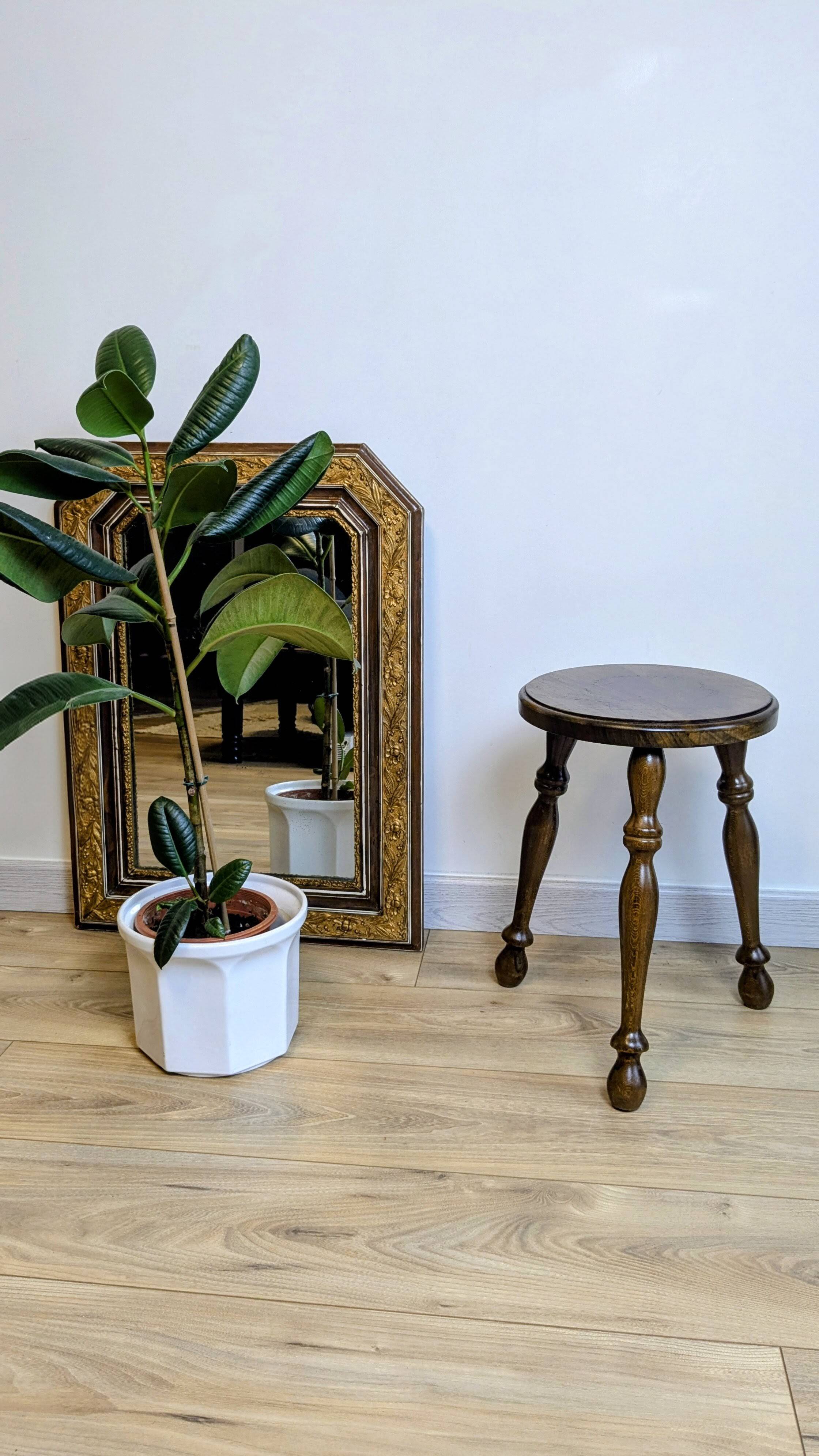 Old turned oak tripod stool