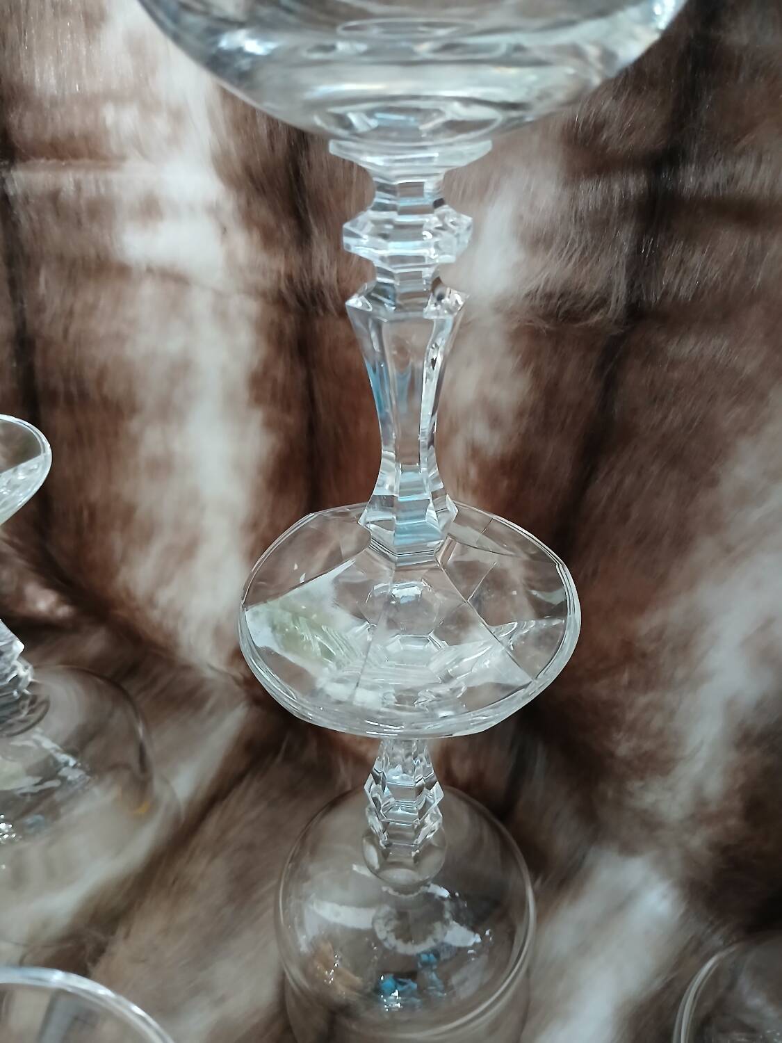 11 crystal stem glasses