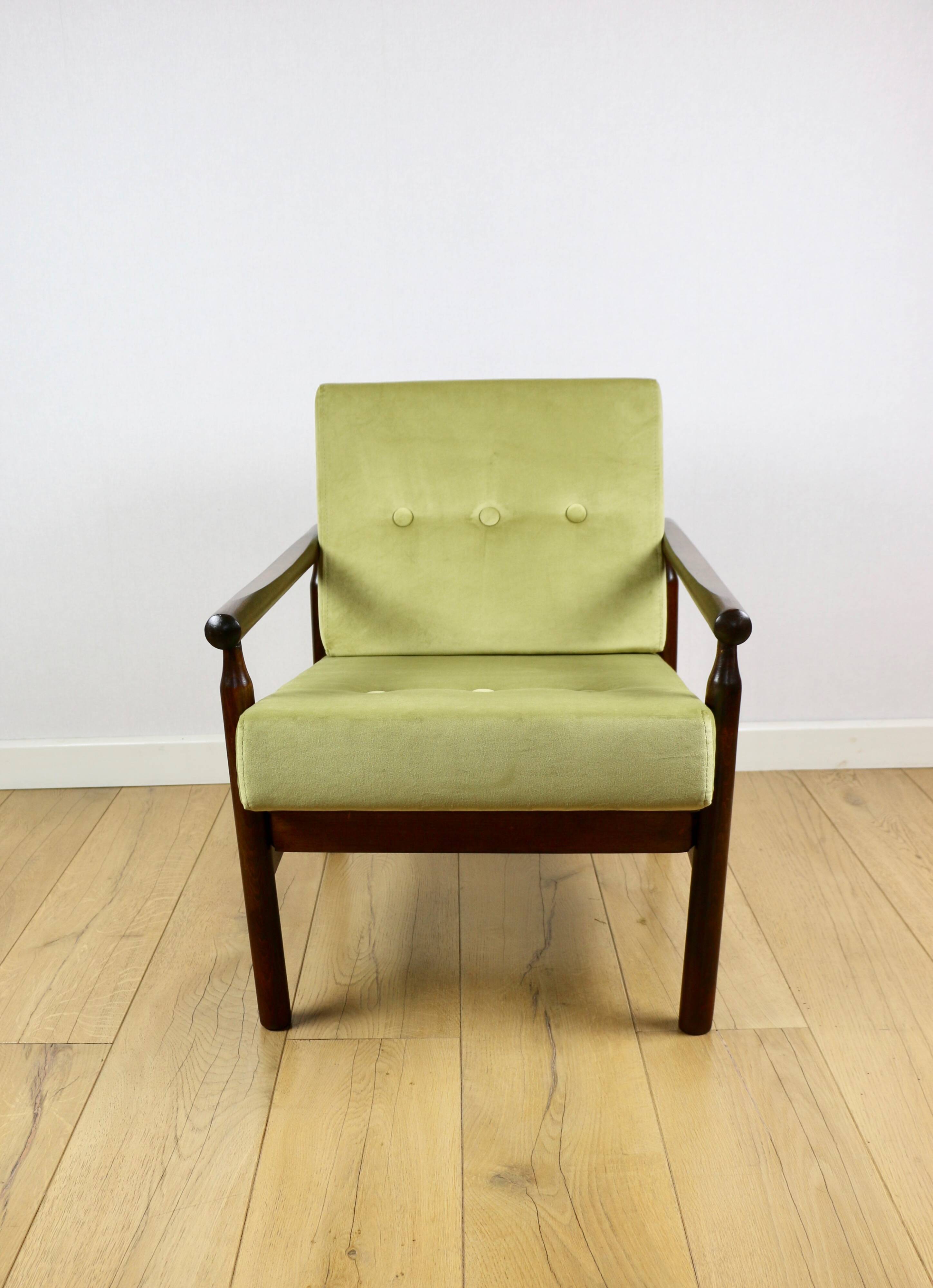 Stobrawa wooden armchair brown vintage olive - Bączyk - 2 pieces available