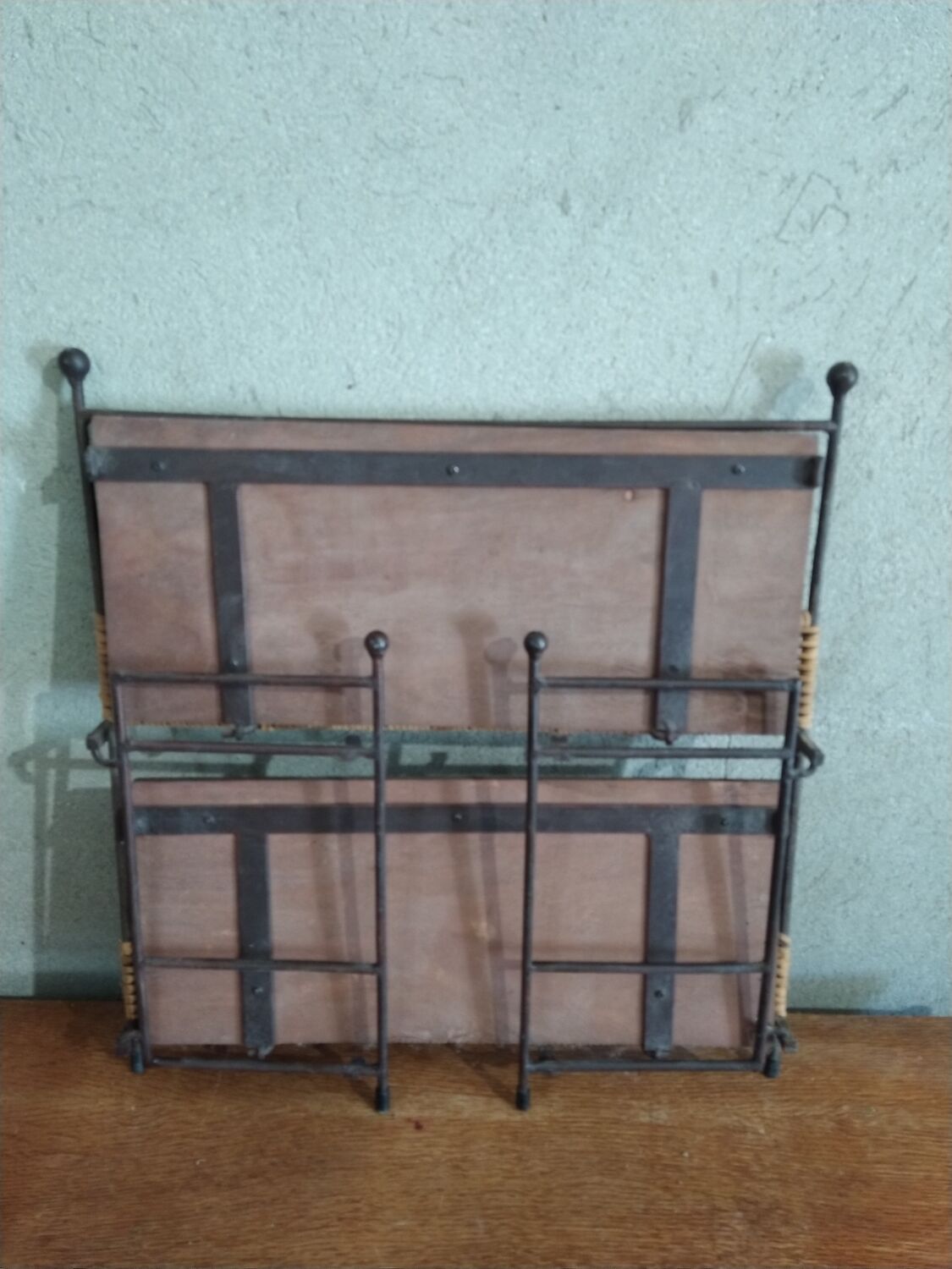 Shelf in metal wood and vintage rattan