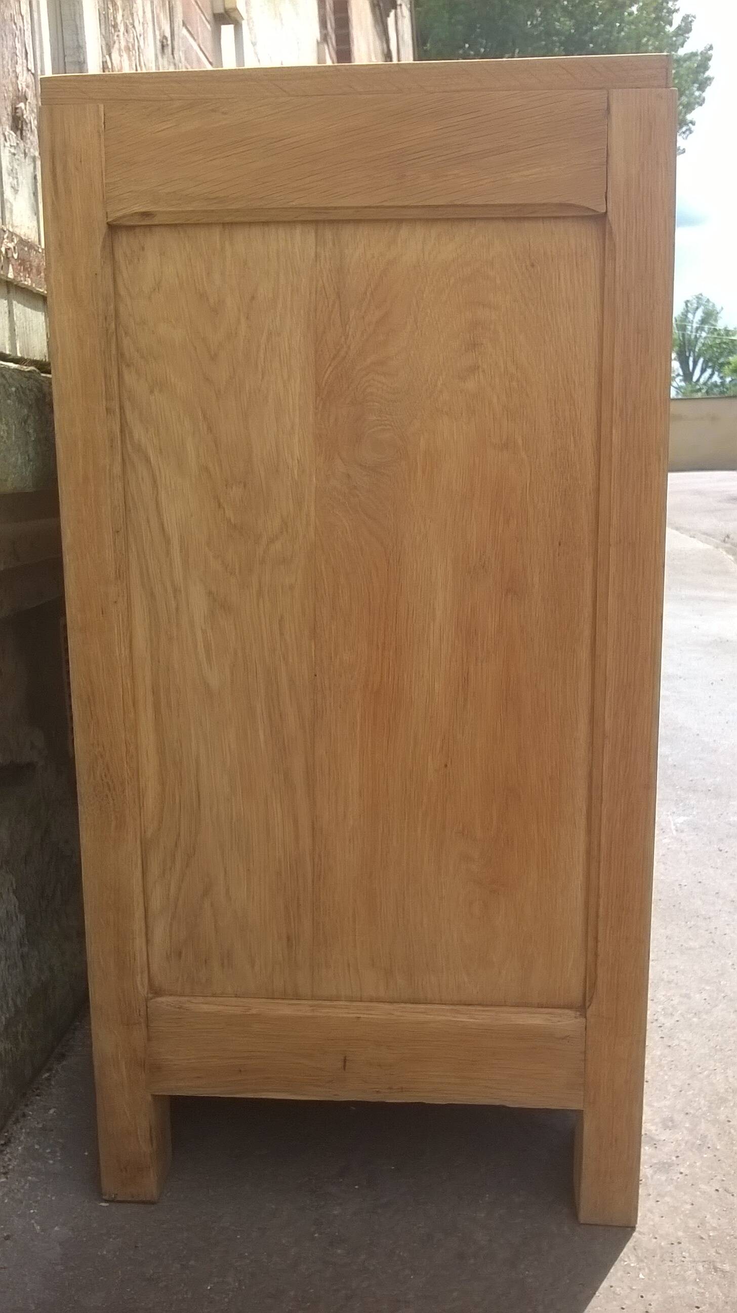 Parisian chest of drawers, Brut Art Deco