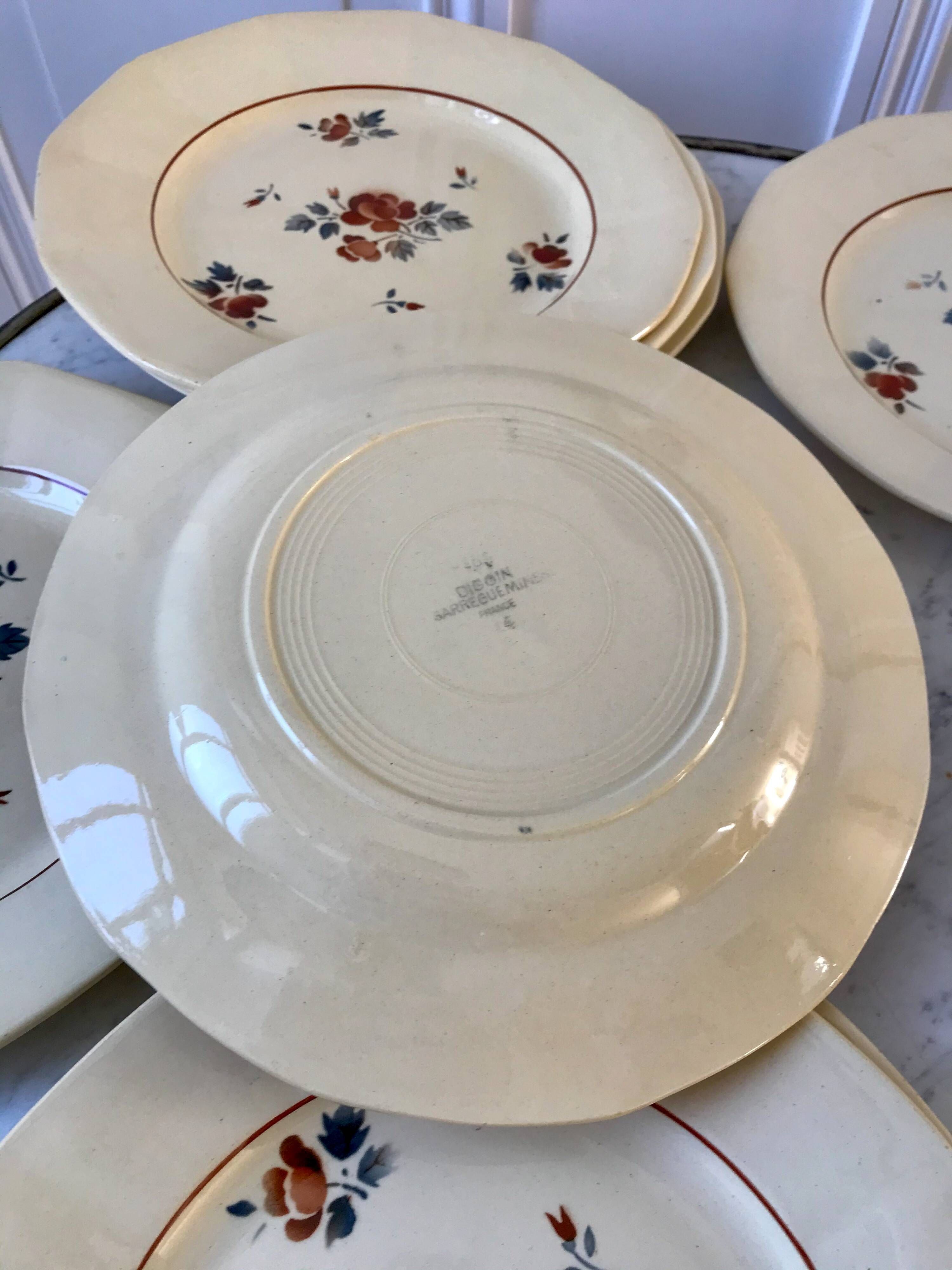 set of 9 Digoin Sarreguemines beige flat plates with pink flowers 1930s-40s