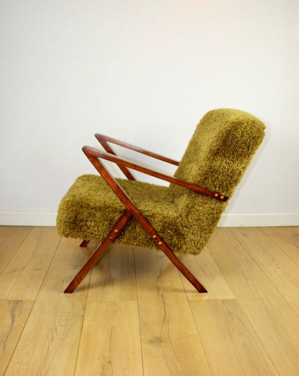 Fauteuil vintage design khaki / olive en fausse fourrure longue - fauteuil rénové