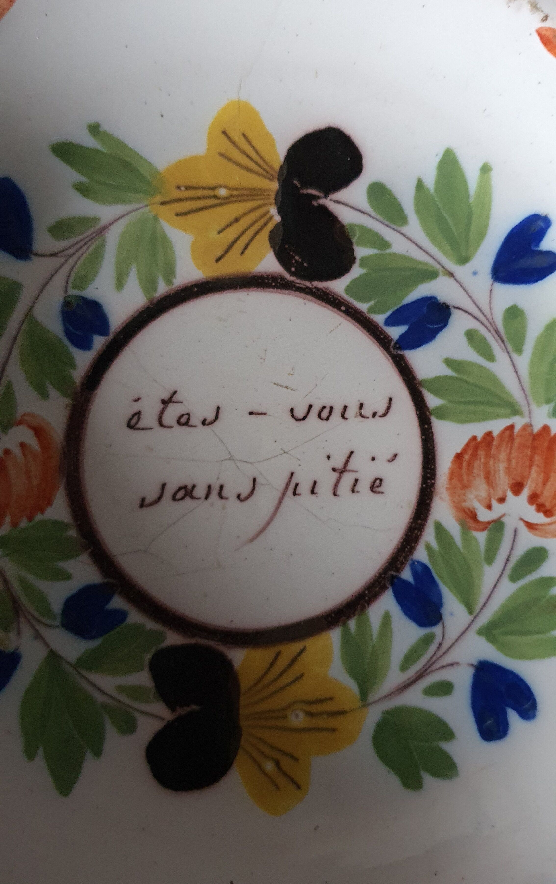 Decorative antique plate