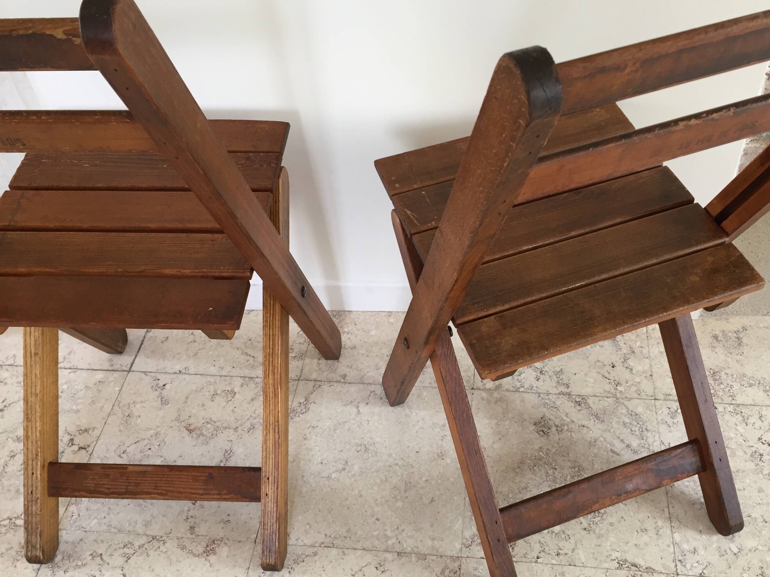Folding chairs "by the wood fire"