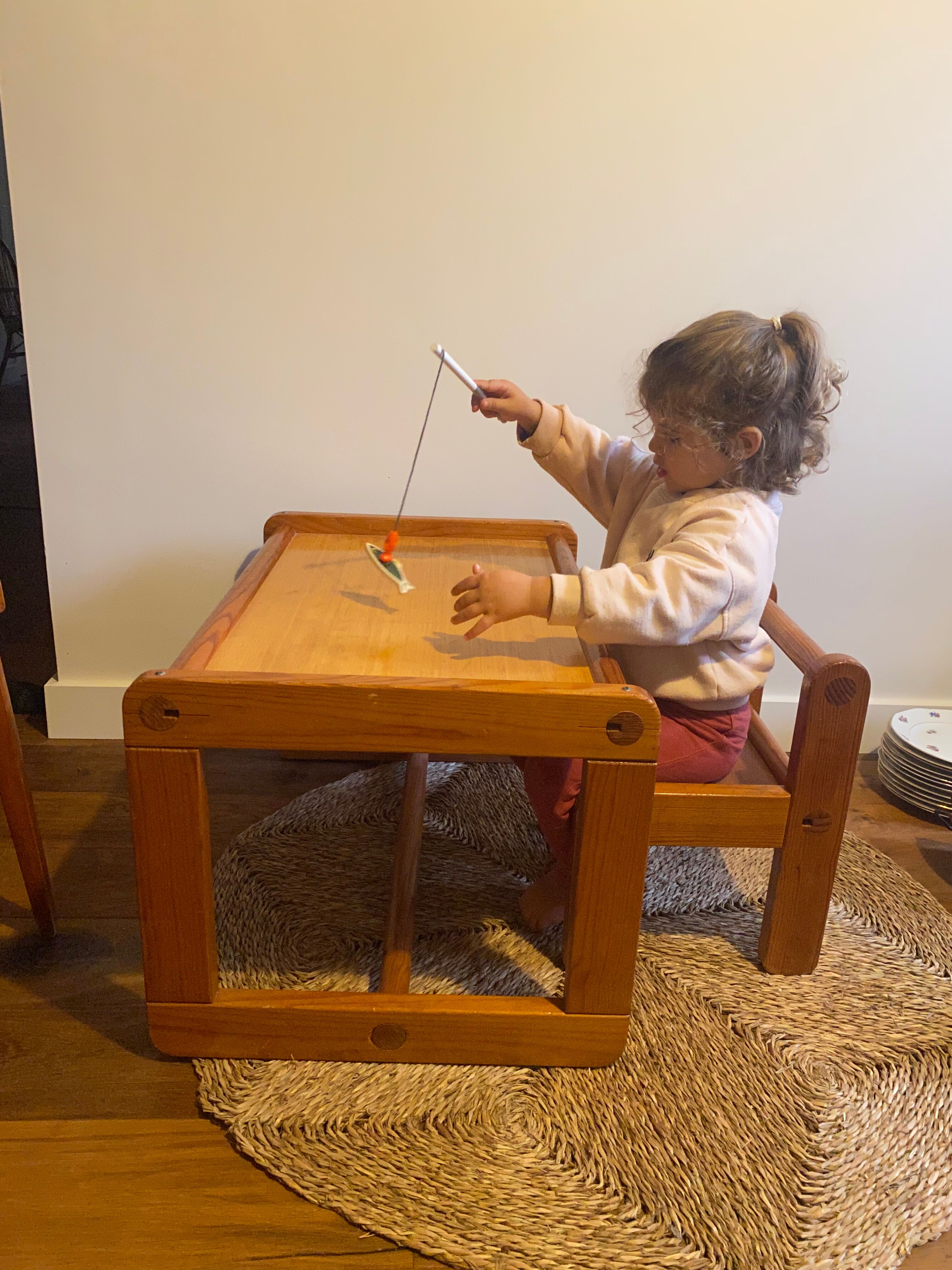 Children's desk and its wooden seat from the 80s