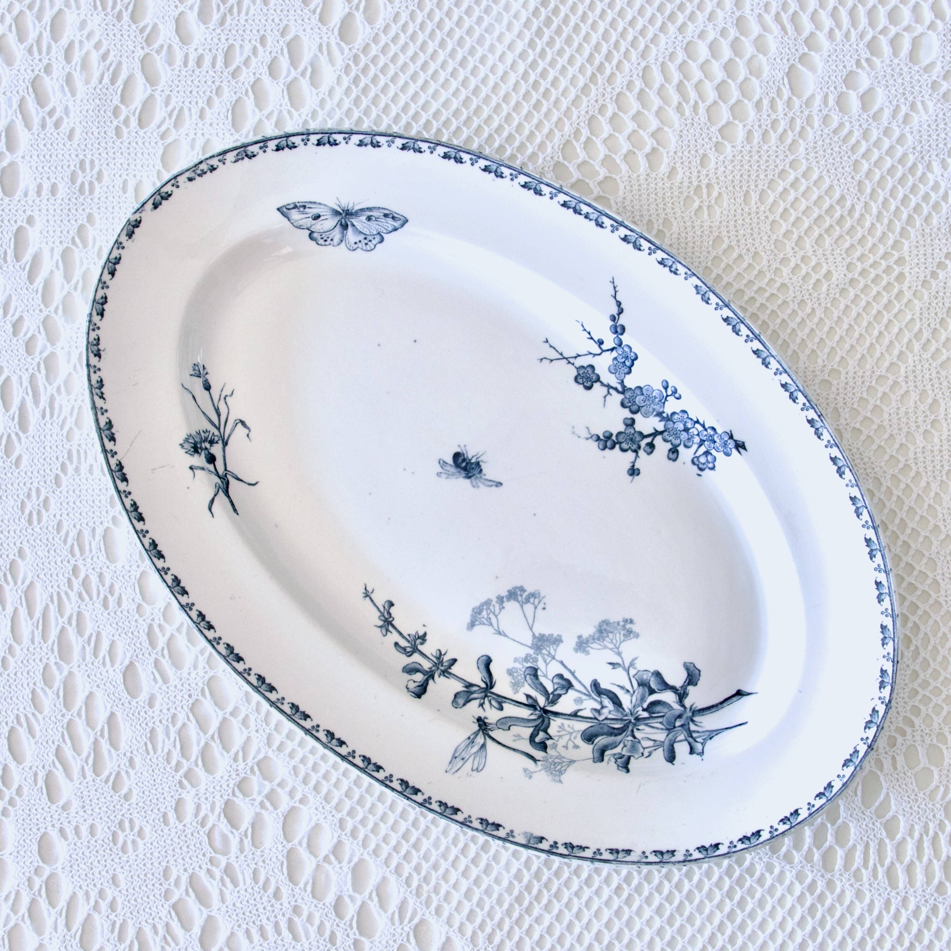 Very large 19th century iron earth dish Sarreguemines "Carmen" butterfly and flowers