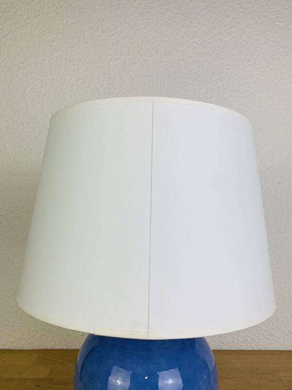 Lampe boule en céramique bleue signée Duriez, années 80