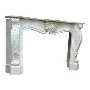 Cheminée de style Louis - marbre carrare