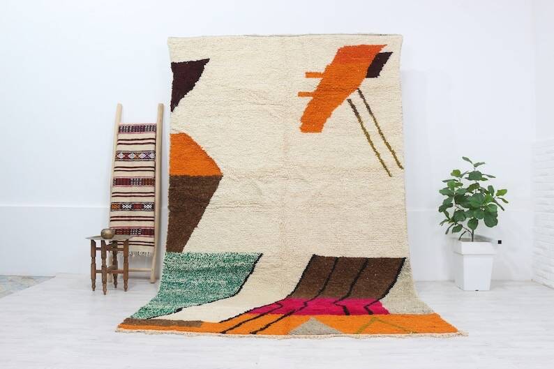 Handmade wool rug, size 200 x 300 cm