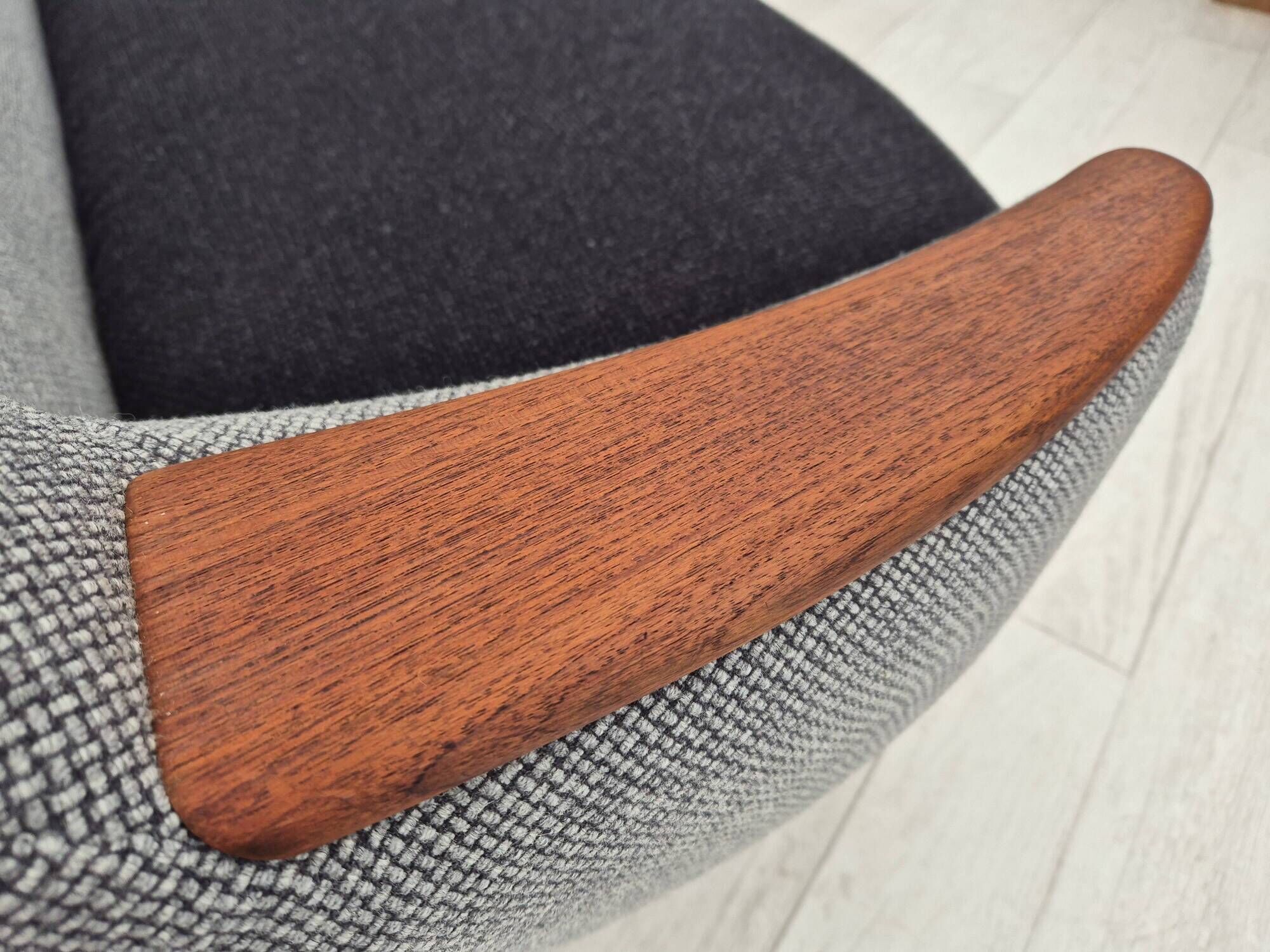 1960s, Danish sofa by Kurt Østervig model 58, completely reupholstered, furniture wool, teak wood.