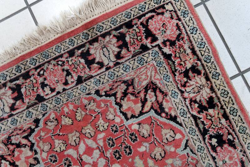 Tapis Tabriz Vintage Fait Main en Laine du Cachemire – 78 x 129 cm