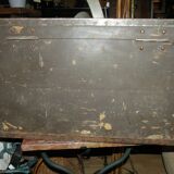 Beautiful cabinetmaker's trunk in wood and metal from the 1900s. With 3 storage compartments