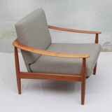 1960s armchair in cherrywood