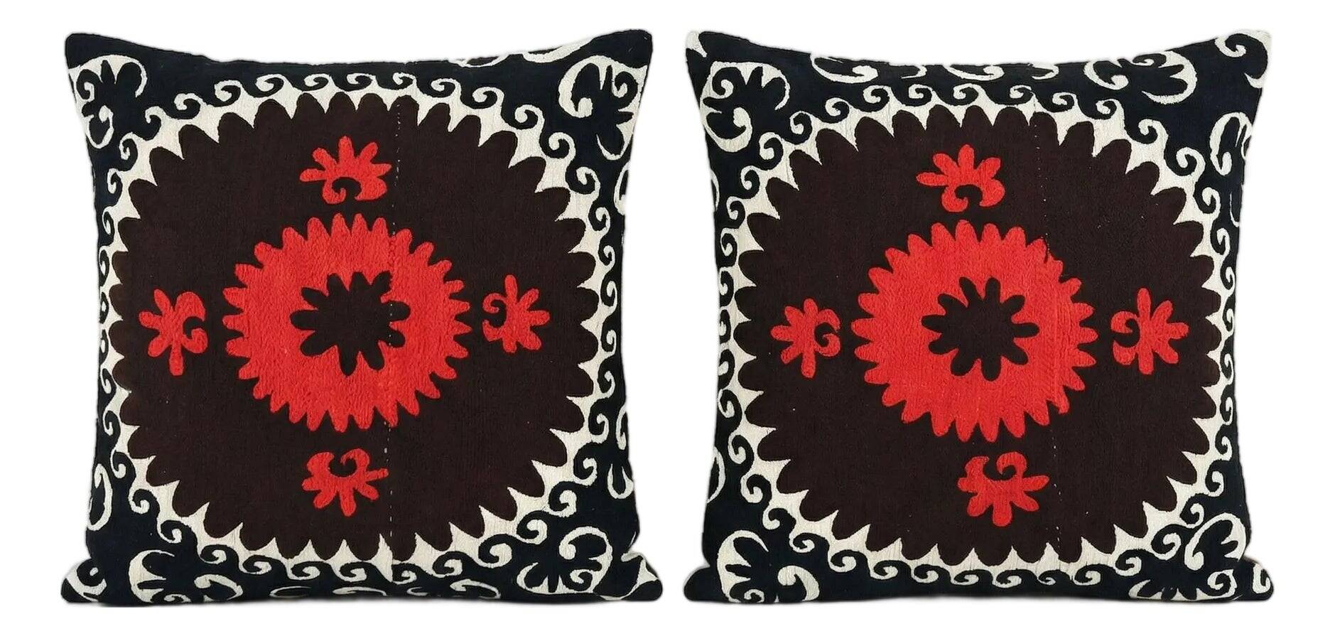 Lot de 2 housses de coussin brodées vintage 61x61 cm