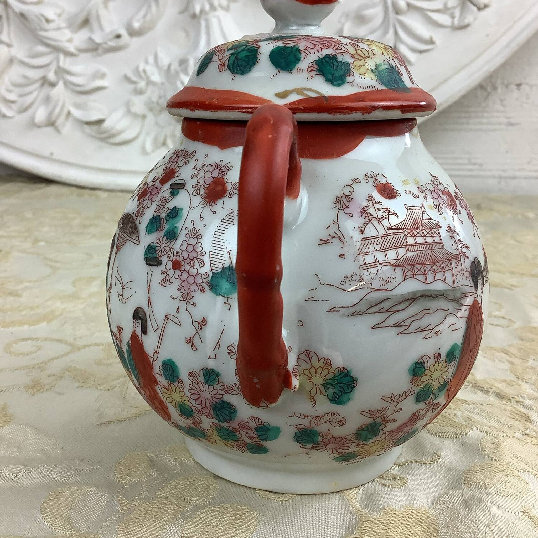 Antique Japanese sugar bowl